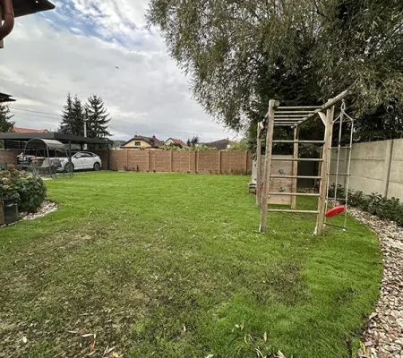 553571102_795816816574612_7049348857116218620_n